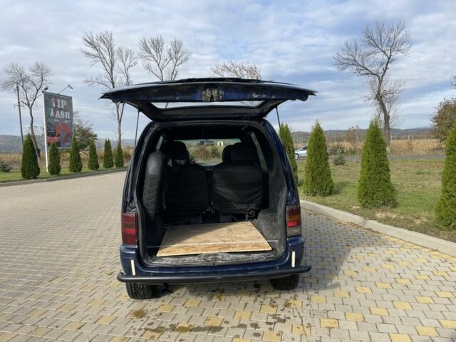 Синий Ниссан Ванетте, объемом двигателя 2.2 л и пробегом 300 тыс. км за 2850 $, фото 7 на Automoto.ua