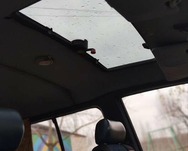 Синий Ниссан Ванетте, объемом двигателя 1.95 л и пробегом 300 тыс. км за 1600 $, фото 12 на Automoto.ua