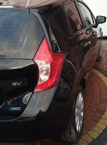 Черный Ниссан Верса, объемом двигателя 1.6 л и пробегом 99 тыс. км за 9800 $, фото 5 на Automoto.ua