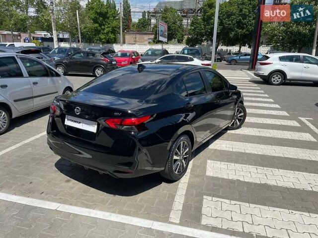 Черный Ниссан Верса, объемом двигателя 1.6 л и пробегом 33 тыс. км за 13300 $, фото 5 на Automoto.ua