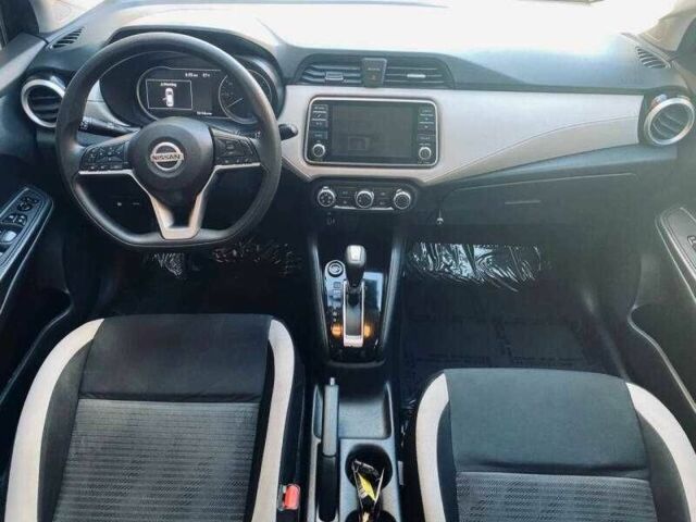 Черный Ниссан Верса, объемом двигателя 1.6 л и пробегом 32 тыс. км за 2400 $, фото 5 на Automoto.ua