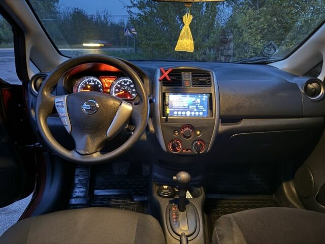 Красный Ниссан Верса, объемом двигателя 0 л и пробегом 195 тыс. км за 6999 $, фото 8 на Automoto.ua