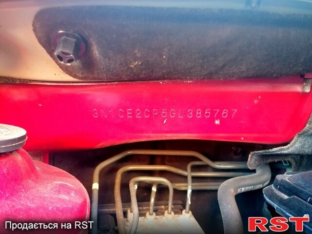 Красный Ниссан Верса, объемом двигателя 1.6 л и пробегом 170 тыс. км за 6600 $, фото 4 на Automoto.ua