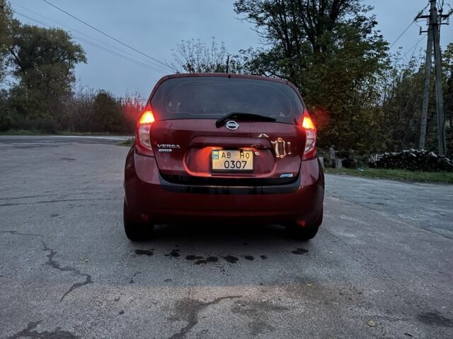 Красный Ниссан Верса, объемом двигателя 0 л и пробегом 195 тыс. км за 6999 $, фото 3 на Automoto.ua