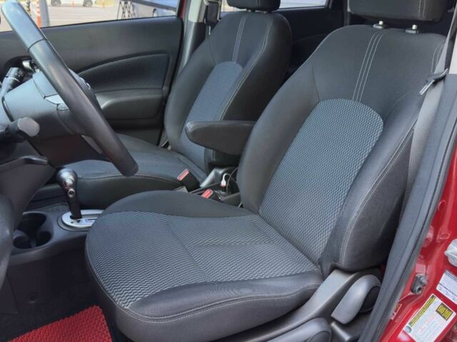 Красный Ниссан Верса, объемом двигателя 1.6 л и пробегом 120 тыс. км за 8400 $, фото 6 на Automoto.ua