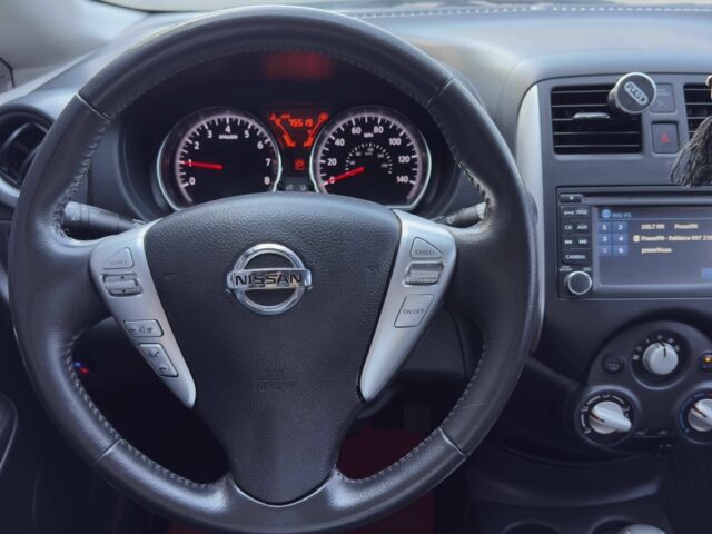 Красный Ниссан Верса, объемом двигателя 1.6 л и пробегом 120 тыс. км за 8400 $, фото 11 на Automoto.ua