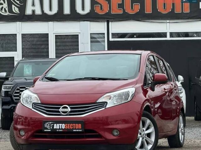 Красный Ниссан Верса, объемом двигателя 1.6 л и пробегом 125 тыс. км за 9300 $, фото 1 на Automoto.ua