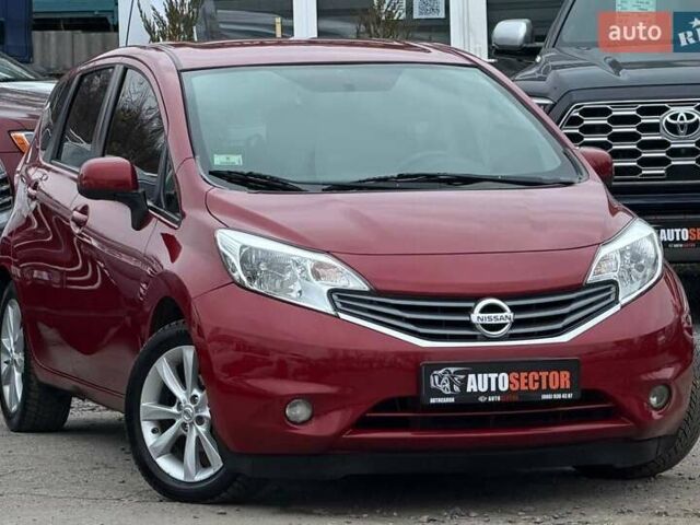 Красный Ниссан Верса, объемом двигателя 1.6 л и пробегом 125 тыс. км за 9300 $, фото 5 на Automoto.ua