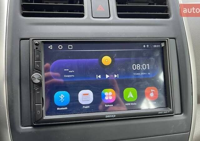 Красный Ниссан Верса, объемом двигателя 1.6 л и пробегом 45 тыс. км за 5800 $, фото 18 на Automoto.ua