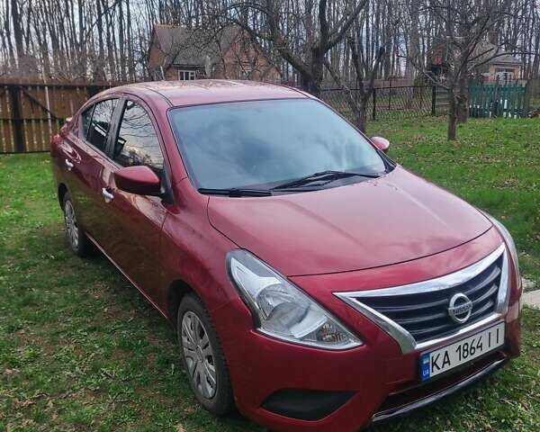 Красный Ниссан Верса, объемом двигателя 1.6 л и пробегом 50 тыс. км за 7950 $, фото 1 на Automoto.ua