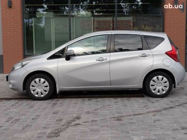 Ниссан Верса, объемом двигателя 1.6 л и пробегом 92 тыс. км за 8290 $, фото 5 на Automoto.ua