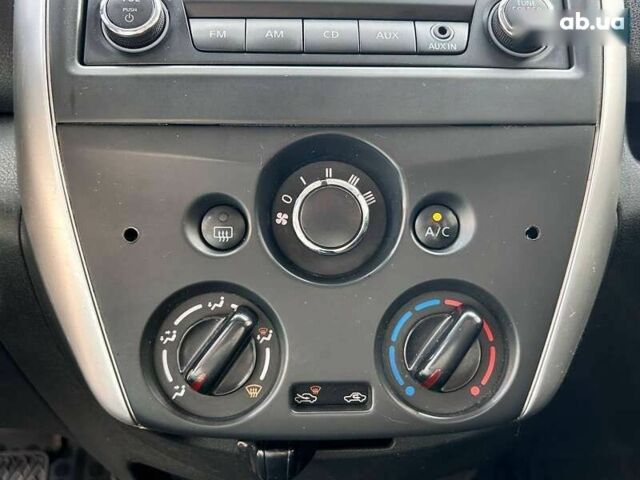 Ниссан Верса, объемом двигателя 0 л и пробегом 240 тыс. км за 7500 $, фото 19 на Automoto.ua