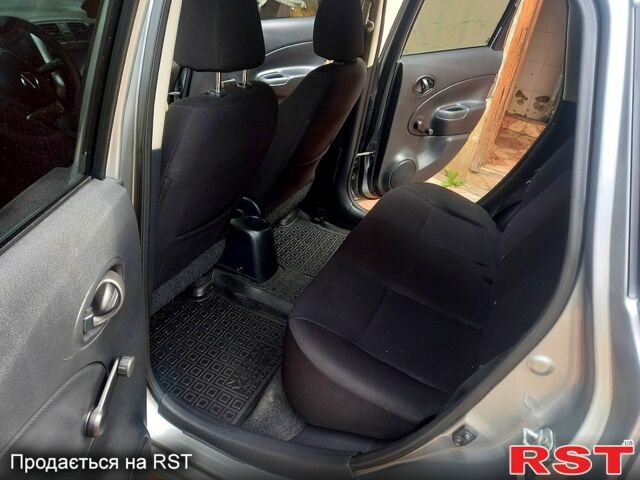 Серый Ниссан Верса, объемом двигателя 1.6 л и пробегом 88 тыс. км за 6900 $, фото 1 на Automoto.ua