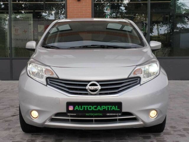 Ніссан Верса 2015 у Києві на Automoto.ua Сірий Ніссан Верса, об'ємом двигуна 1.6 л та пробігом 92 тис. км за 7790 $, фото 1 на Automoto.ua