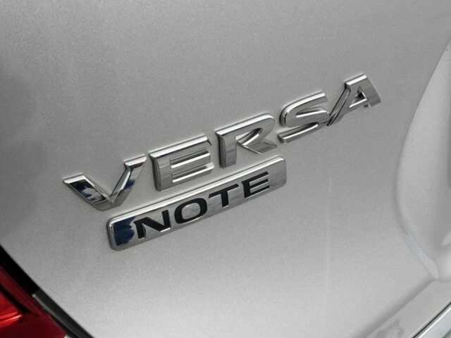 Ніссан Верса 2015 у Києві на Automoto.ua Сірий Ніссан Верса, об'ємом двигуна 1.6 л та пробігом 92 тис. км за 7790 $, фото 10 на Automoto.ua