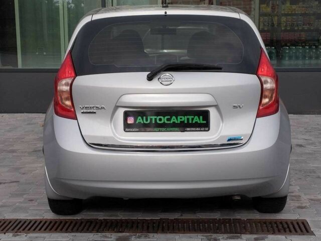 Ніссан Верса 2015 у Києві на Automoto.ua Сірий Ніссан Верса, об'ємом двигуна 1.6 л та пробігом 92 тис. км за 7790 $, фото 8 на Automoto.ua