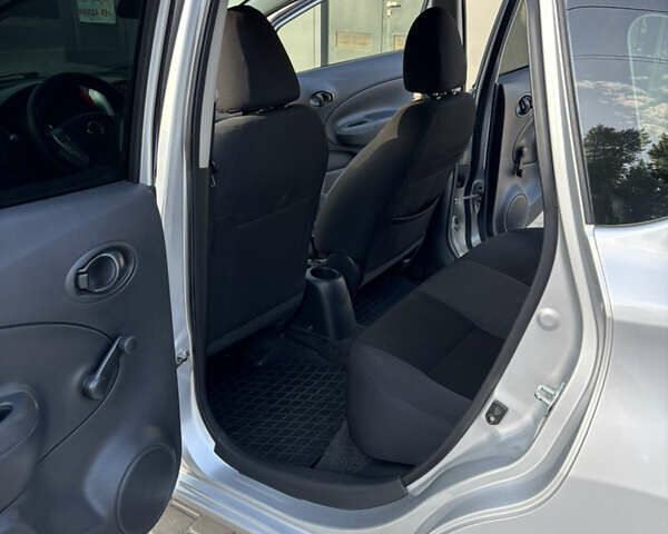 Серый Ниссан Верса, объемом двигателя 1.6 л и пробегом 128 тыс. км за 8800 $, фото 9 на Automoto.ua