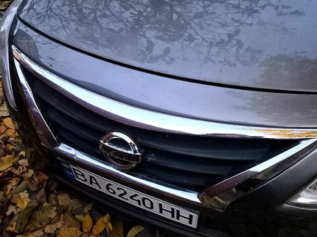 Серый Ниссан Верса, объемом двигателя 1.6 л и пробегом 137 тыс. км за 7200 $, фото 4 на Automoto.ua