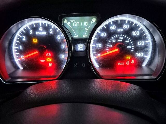 Серый Ниссан Верса, объемом двигателя 1.6 л и пробегом 137 тыс. км за 7200 $, фото 10 на Automoto.ua