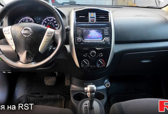 Сірий Ніссан Верса, об'ємом двигуна 1.6 л та пробігом 155 тис. км за 4400 $, фото 2 на Automoto.ua