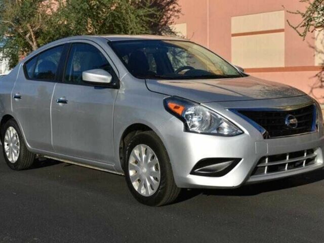 Серый Ниссан Верса, объемом двигателя 1.6 л и пробегом 55 тыс. км за 1900 $, фото 3 на Automoto.ua