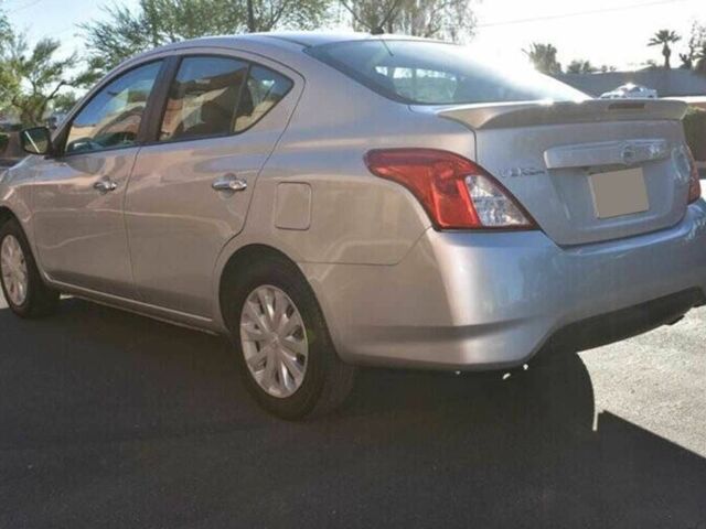 Серый Ниссан Верса, объемом двигателя 1.6 л и пробегом 55 тыс. км за 1900 $, фото 1 на Automoto.ua