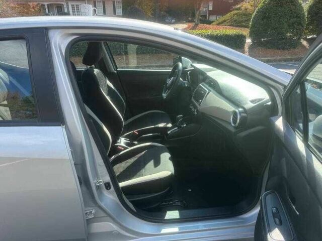 Серый Ниссан Верса, объемом двигателя 1.6 л и пробегом 34 тыс. км за 3400 $, фото 7 на Automoto.ua