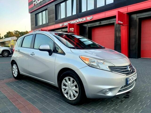 Сірий Ніссан Верса, об'ємом двигуна 1.6 л та пробігом 168 тис. км за 7050 $, фото 1 на Automoto.ua
