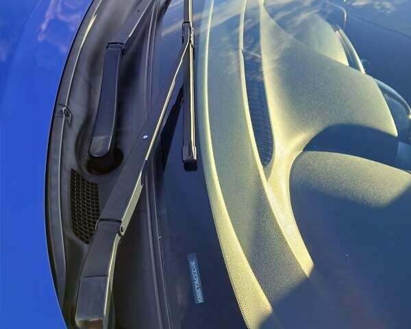 Синий Ниссан Верса, объемом двигателя 1.6 л и пробегом 109 тыс. км за 8999 $, фото 3 на Automoto.ua