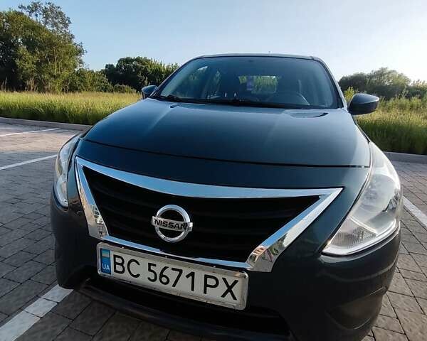 Синій Ніссан Верса, об'ємом двигуна 1.6 л та пробігом 180 тис. км за 6499 $, фото 4 на Automoto.ua