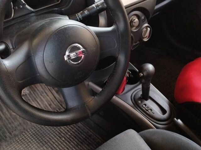 Зелений Ніссан Верса, об'ємом двигуна 0 л та пробігом 72 тис. км за 6600 $, фото 2 на Automoto.ua