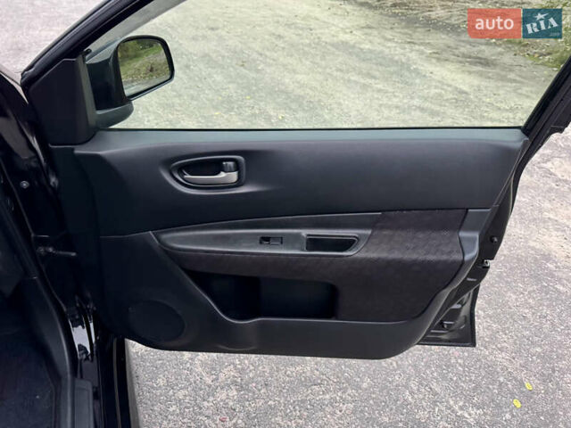 Черный Ниссан Вингроад, объемом двигателя 1.5 л и пробегом 62 тыс. км за 7400 $, фото 23 на Automoto.ua