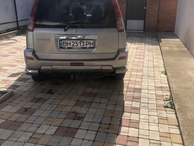 Сірий Ніссан Ікс-Терра, об'ємом двигуна 2.5 л та пробігом 320 тис. км за 4300 $, фото 12 на Automoto.ua