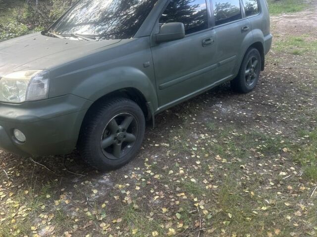 Зеленый Ниссан Икс-Терра, объемом двигателя 2.2 л и пробегом 180 тыс. км за 3500 $, фото 4 на Automoto.ua