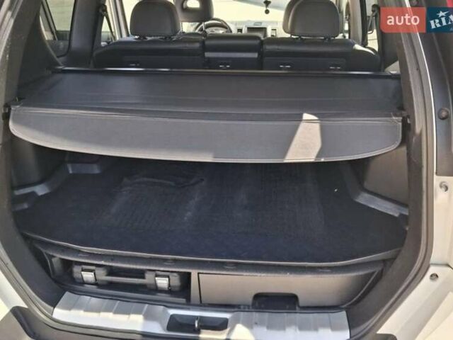 Білий Ніссан ІксТрейл, об'ємом двигуна 2 л та пробігом 230 тис. км за 3800 $, фото 12 на Automoto.ua