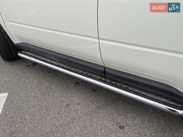 Білий Ніссан ІксТрейл, об'ємом двигуна 2.49 л та пробігом 215 тис. км за 9200 $, фото 16 на Automoto.ua