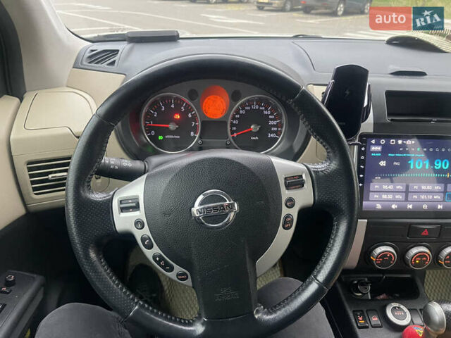 Білий Ніссан ІксТрейл, об'ємом двигуна 2.49 л та пробігом 215 тис. км за 9200 $, фото 20 на Automoto.ua