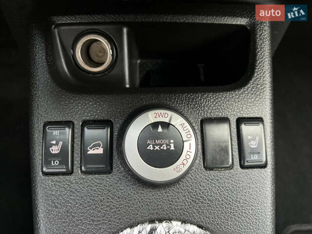 Белый Ниссан ИксТрейл, объемом двигателя 2 л и пробегом 224 тыс. км за 8800 $, фото 30 на Automoto.ua