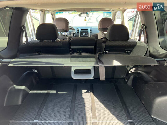 Белый Ниссан ИксТрейл, объемом двигателя 2 л и пробегом 154 тыс. км за 9000 $, фото 34 на Automoto.ua