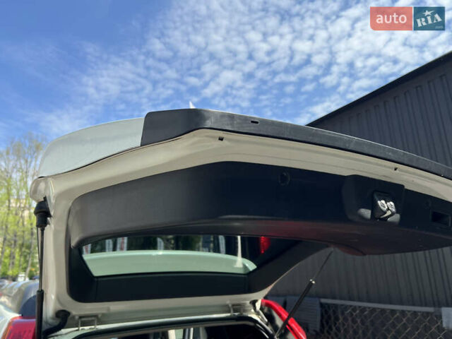 Белый Ниссан ИксТрейл, объемом двигателя 2 л и пробегом 154 тыс. км за 9000 $, фото 29 на Automoto.ua