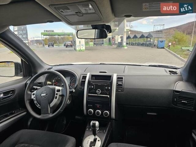 Белый Ниссан ИксТрейл, объемом двигателя 2 л и пробегом 205 тыс. км за 11599 $, фото 42 на Automoto.ua