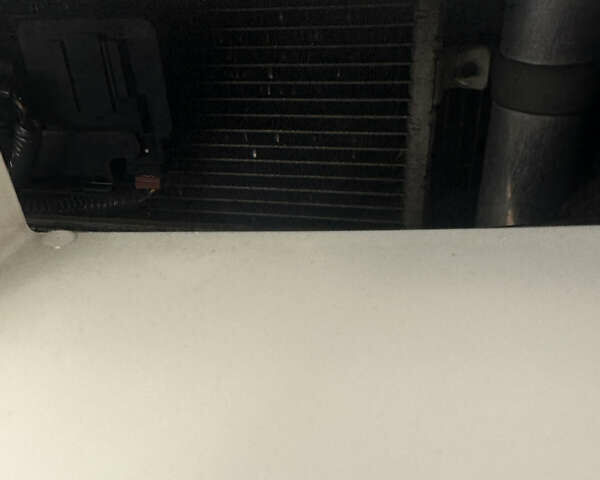 Білий Ніссан ІксТрейл, об'ємом двигуна 2 л та пробігом 200 тис. км за 14999 $, фото 15 на Automoto.ua