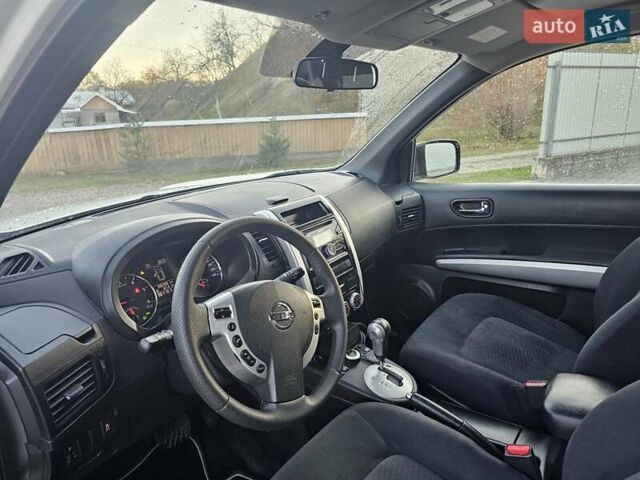 Белый Ниссан ИксТрейл, объемом двигателя 2 л и пробегом 205 тыс. км за 10799 $, фото 23 на Automoto.ua