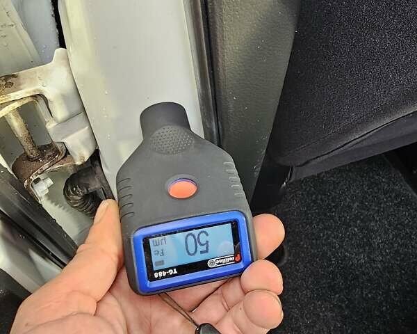 Белый Ниссан ИксТрейл, объемом двигателя 2 л и пробегом 205 тыс. км за 11599 $, фото 68 на Automoto.ua