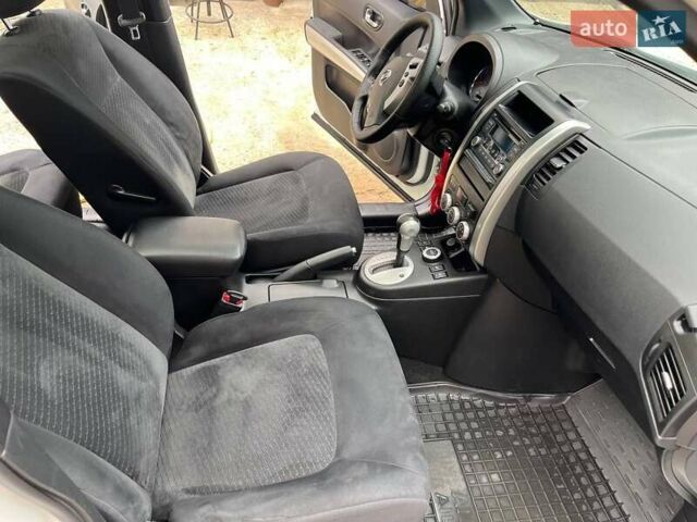 Білий Ніссан ІксТрейл, об'ємом двигуна 2 л та пробігом 179 тис. км за 13300 $, фото 37 на Automoto.ua
