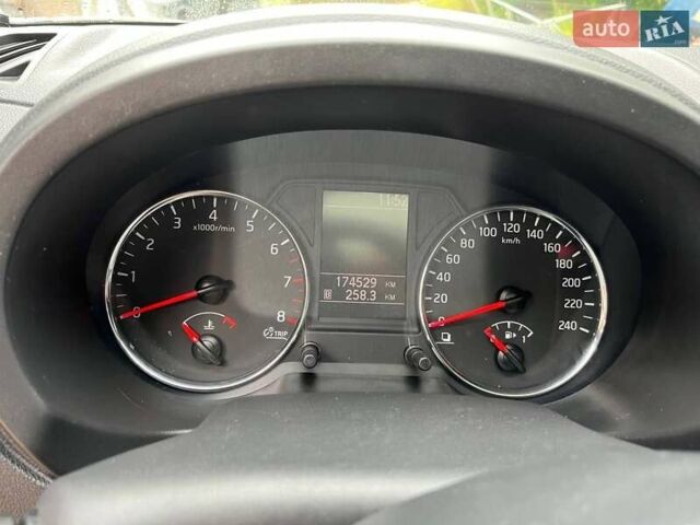 Білий Ніссан ІксТрейл, об'ємом двигуна 2 л та пробігом 179 тис. км за 13300 $, фото 33 на Automoto.ua