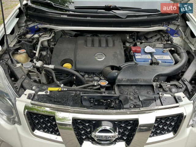 Белый Ниссан ИксТрейл, объемом двигателя 2 л и пробегом 251 тыс. км за 16500 $, фото 18 на Automoto.ua