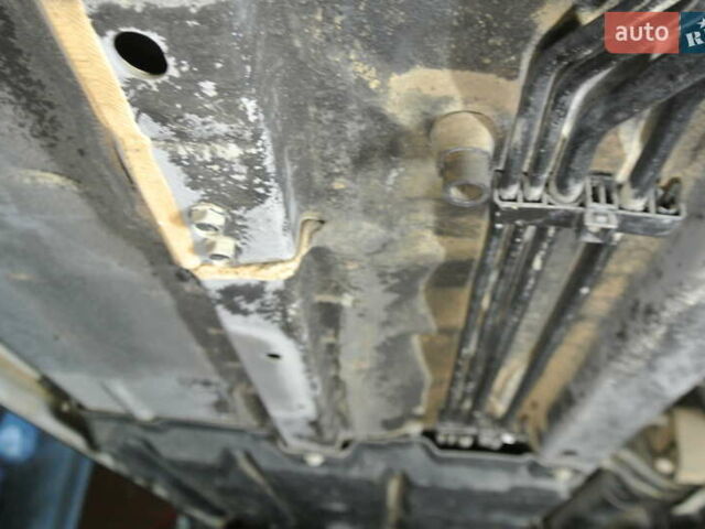 Білий Ніссан ІксТрейл, об'ємом двигуна 2 л та пробігом 230 тис. км за 13999 $, фото 80 на Automoto.ua