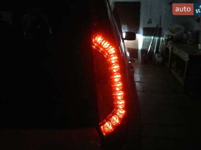 Білий Ніссан ІксТрейл, об'ємом двигуна 2 л та пробігом 230 тис. км за 13999 $, фото 98 на Automoto.ua