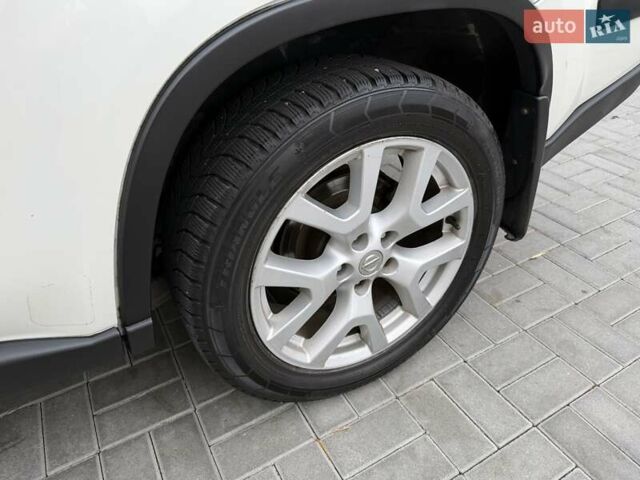 Білий Ніссан ІксТрейл, об'ємом двигуна 2 л та пробігом 136 тис. км за 11900 $, фото 9 на Automoto.ua